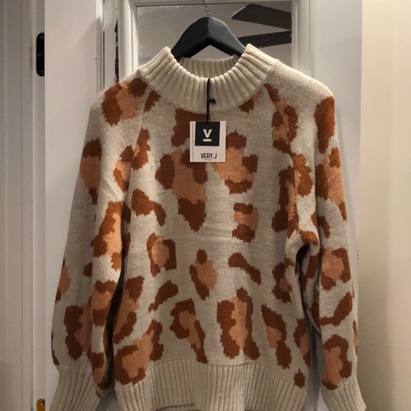Very J Sweaters - Leopard Print Sweater Very J